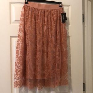 Metro wear, Pretty, fun skirt.